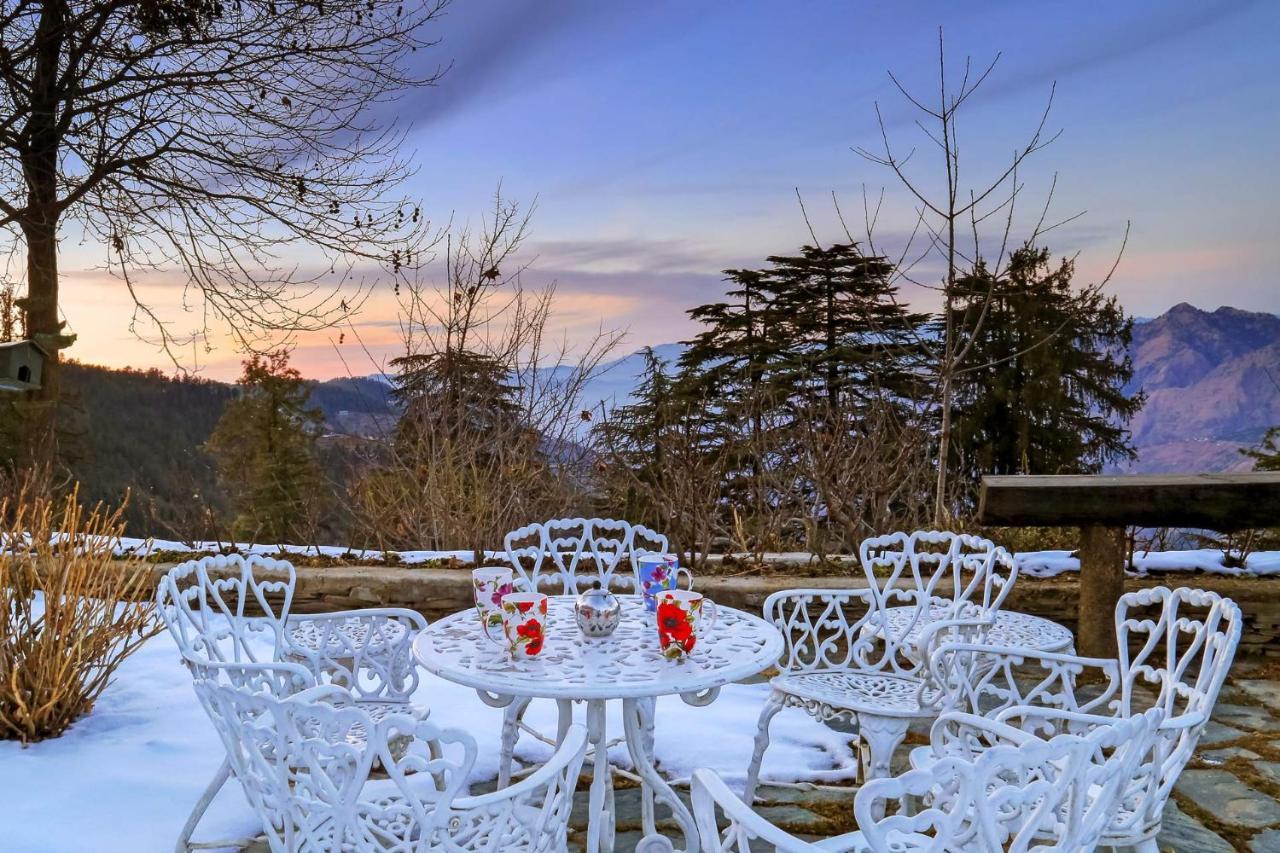 Stayvista At Violet Hill With Bonfire, Gazebo & Hill View Shimla Eksteriør bilde