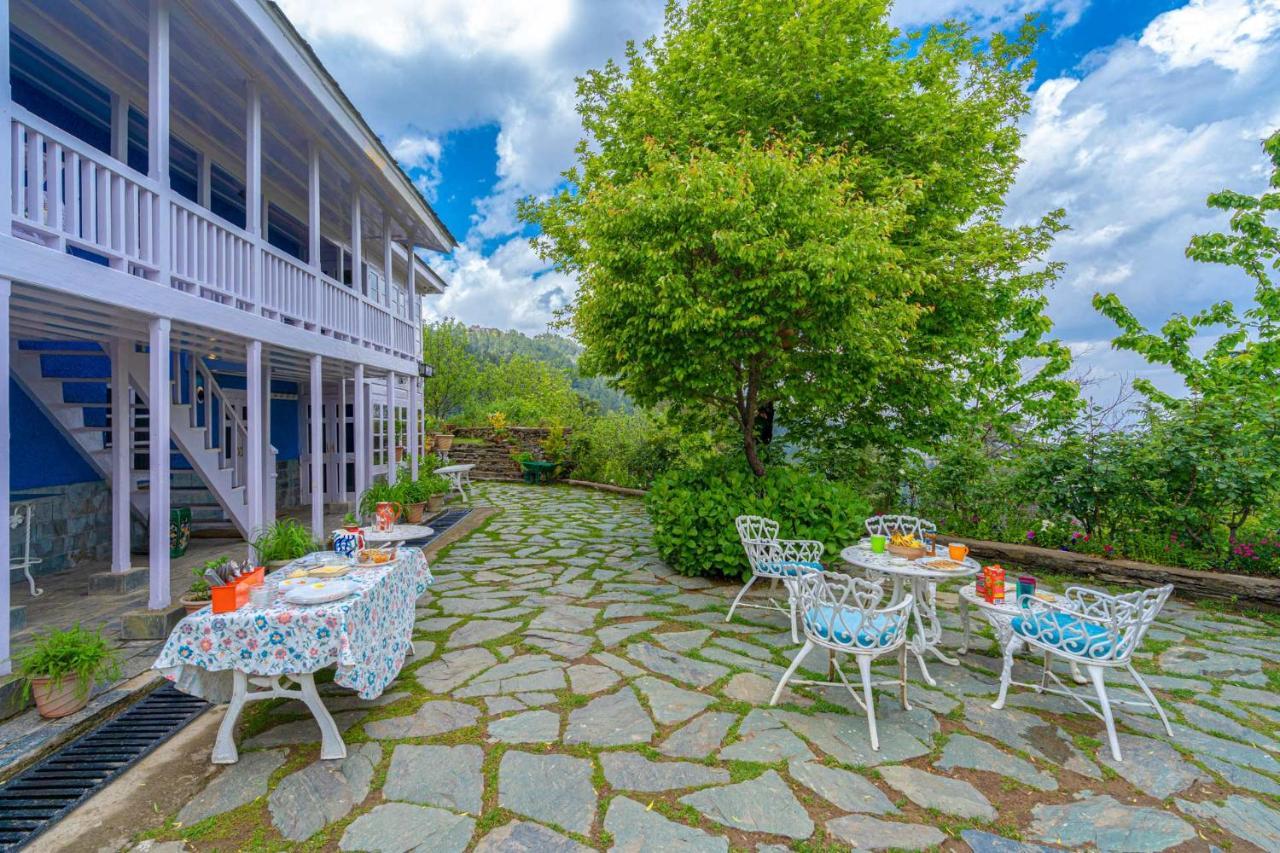 Stayvista At Violet Hill With Bonfire, Gazebo & Hill View Shimla Eksteriør bilde